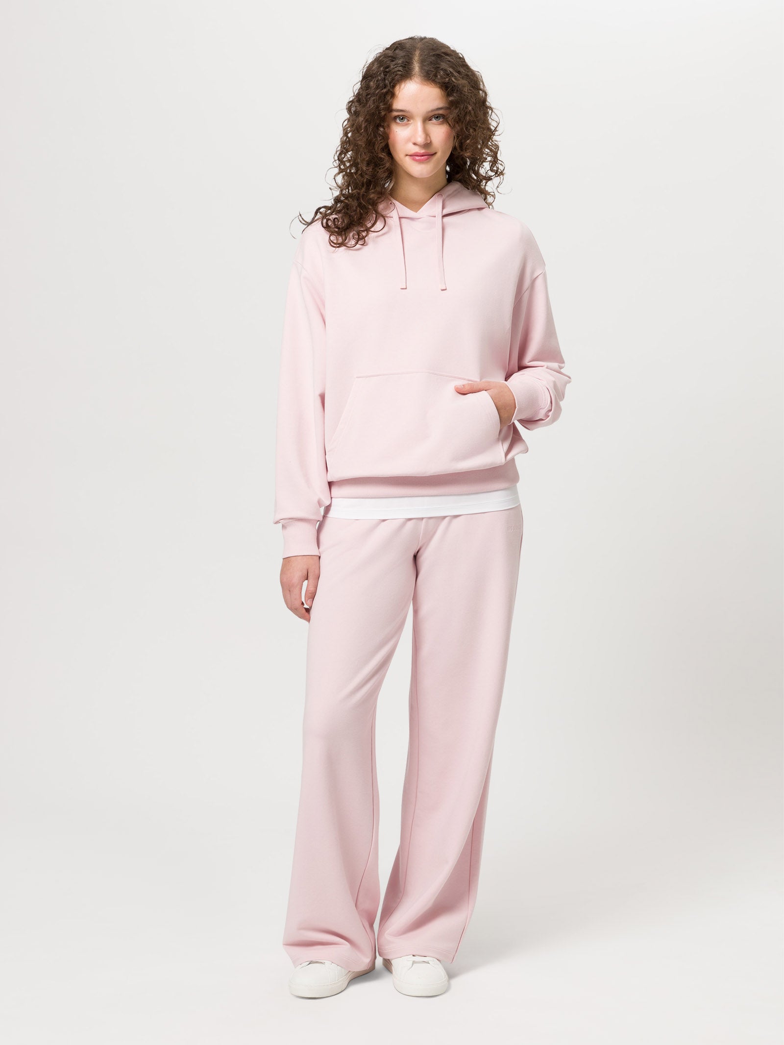 Modern Comfort Set