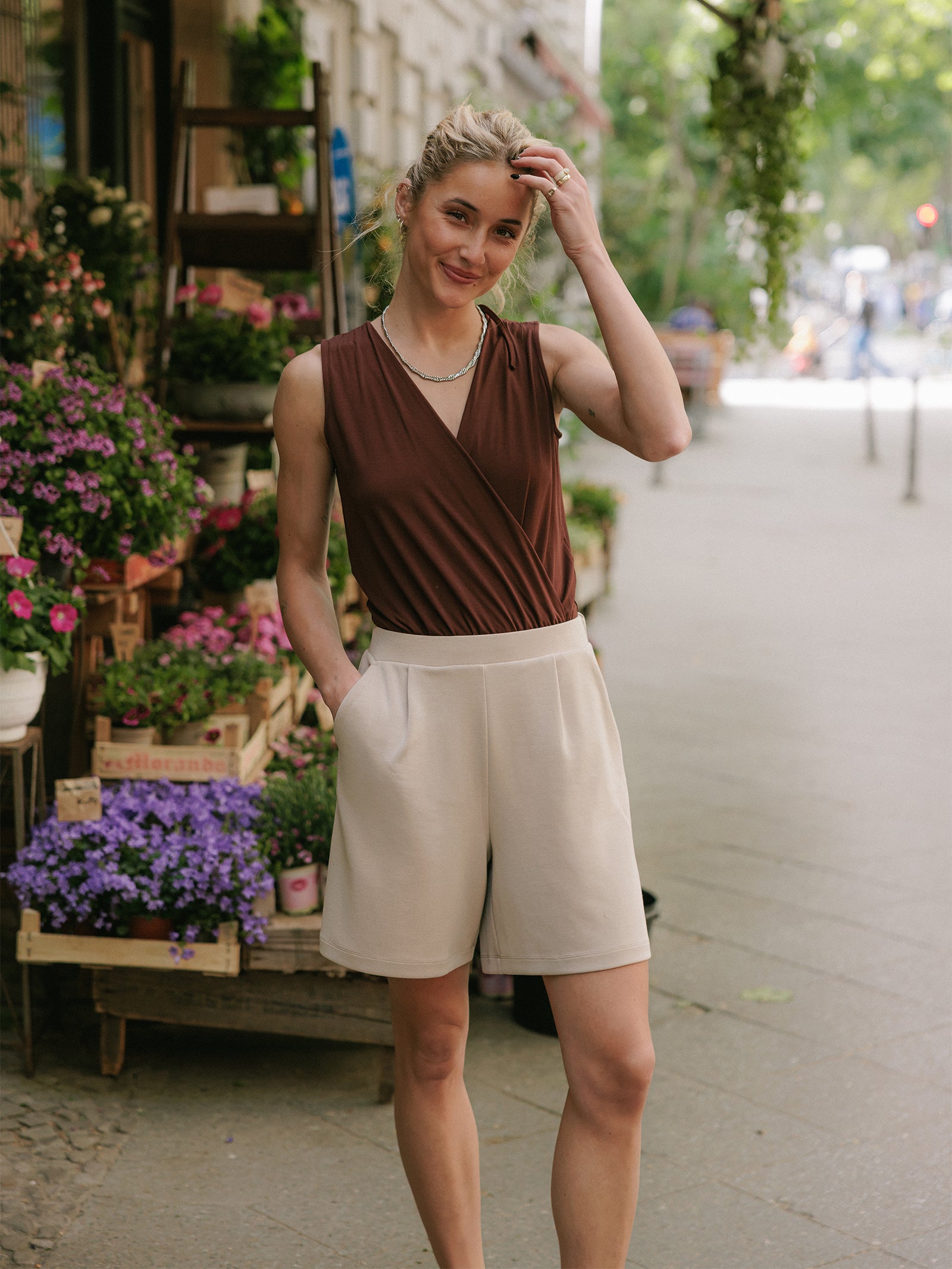 Plaza Taupe