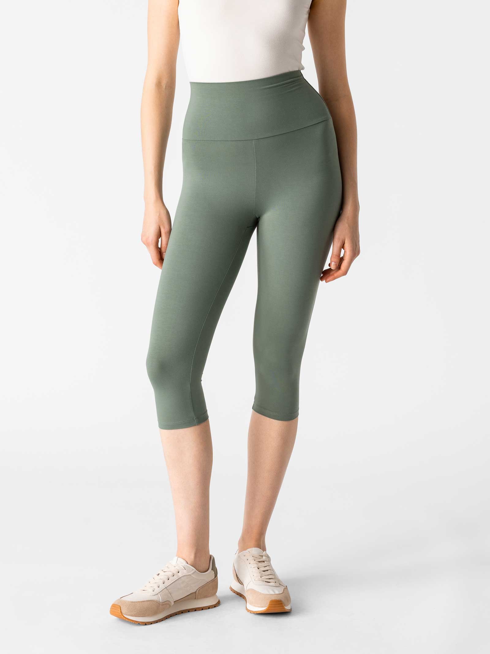 Luna 3/4 Leggings in Thyme